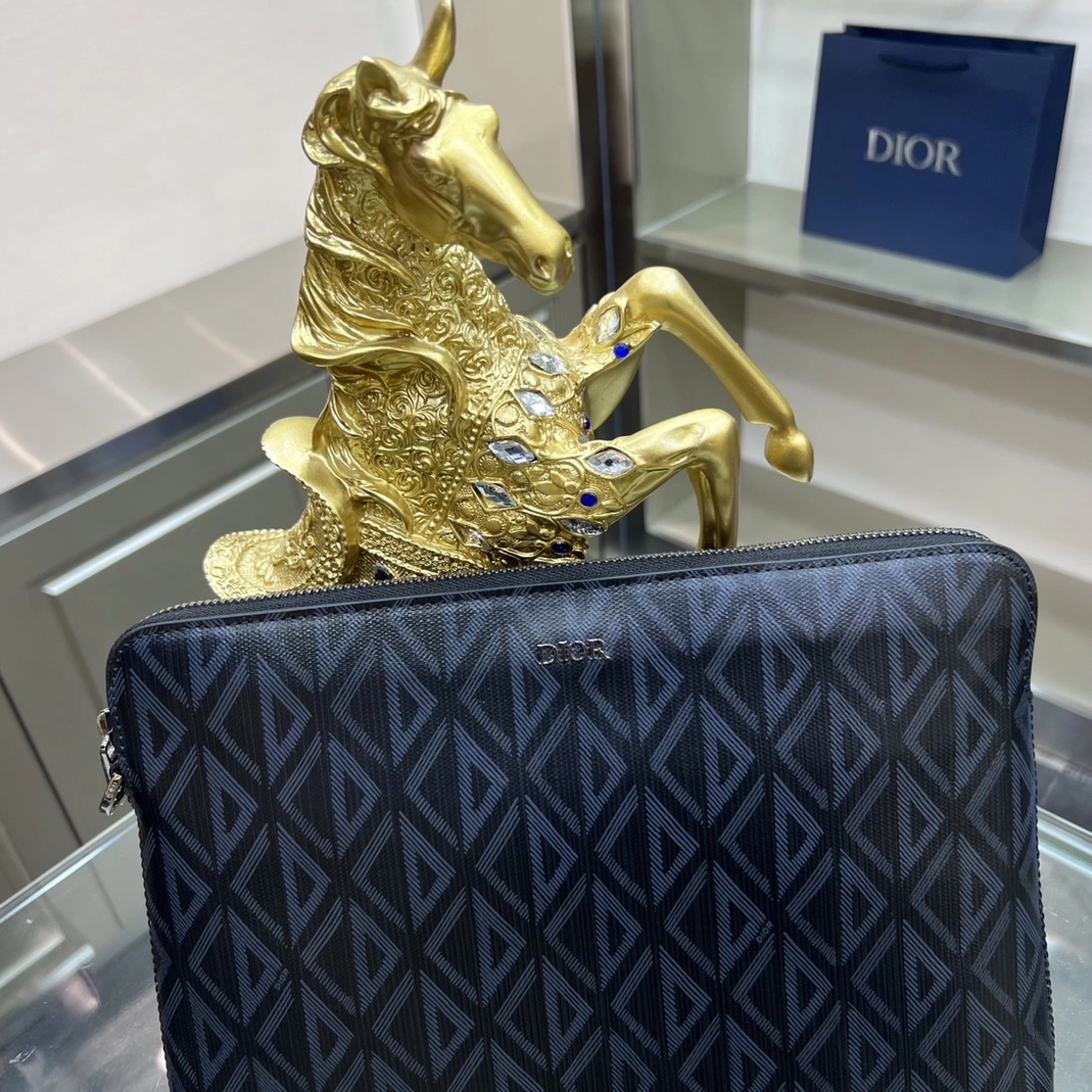 Soft 851 Christian Dior AAA Man Wallets - Image 5