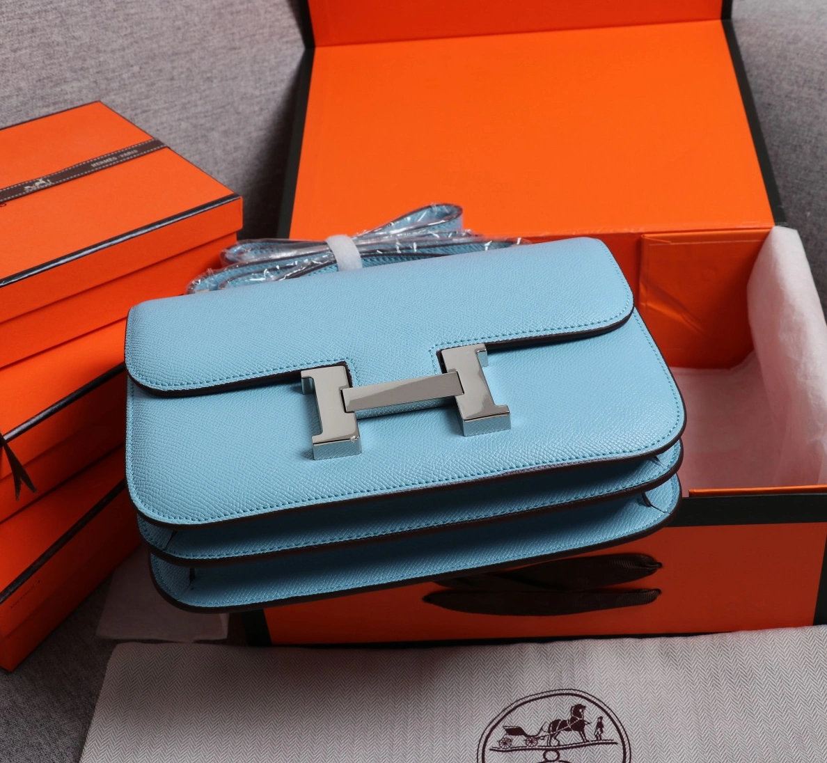 Sophisticated 7044 Hermes AAA Quality Messenger Bags For Women - Image 7