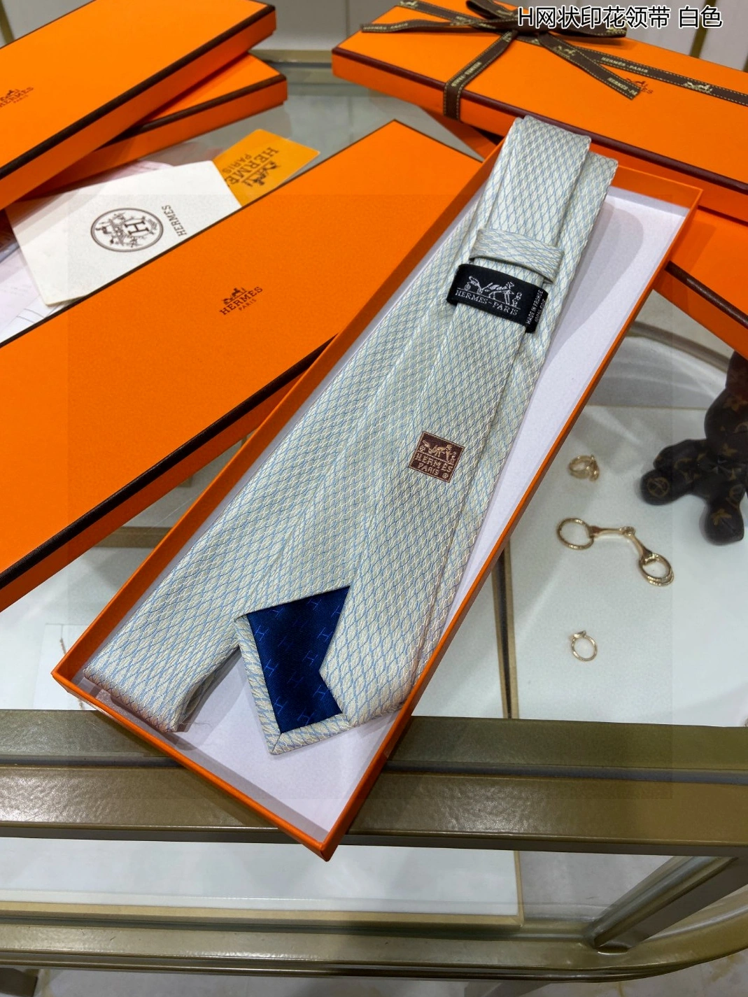 SportInspired 2987 Hermes Necktie For Men - Image 3