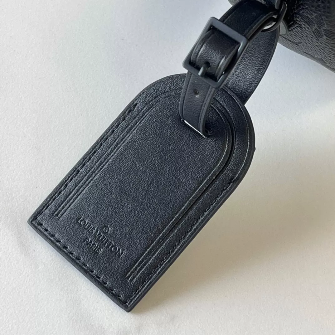 Timeless 4979 Louis Vuitton AAA Quality Messenger Bags For Women - Image 6