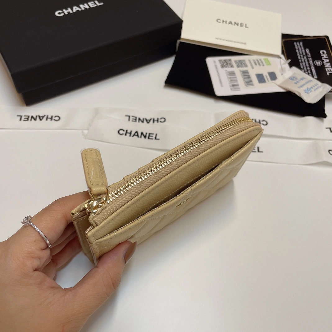 Timeless 9877 Chanel Card Case - Image 5