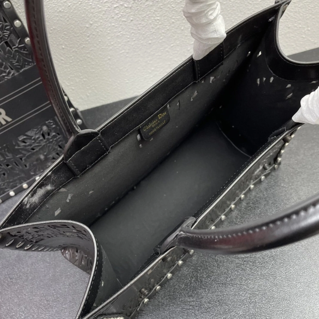 TopPick 2474 Christian Dior AAA Quality Tote-Handbags For Women - Image 7