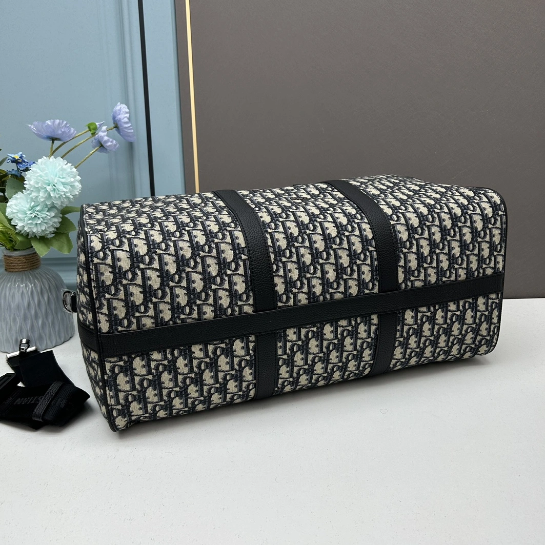 Trendsetting 3796 Christian Dior Travel Bags For Unisex - Image 5