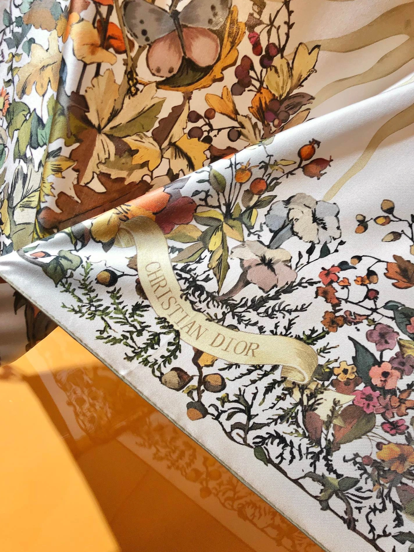 Trendy 4768 Christian Dior Silk Squares For Women