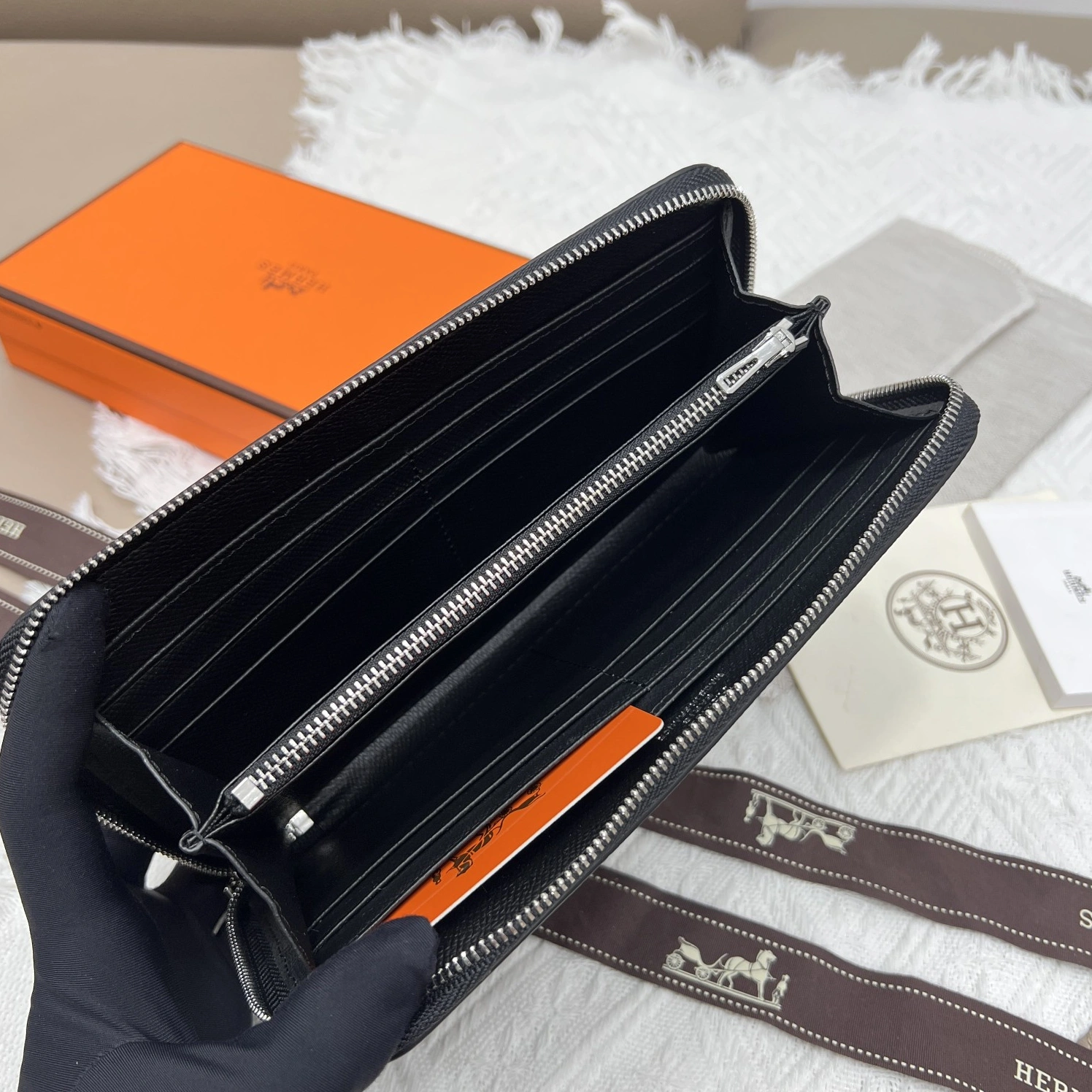 UrbanStyle 837 Hermes AAA Quality Wallets