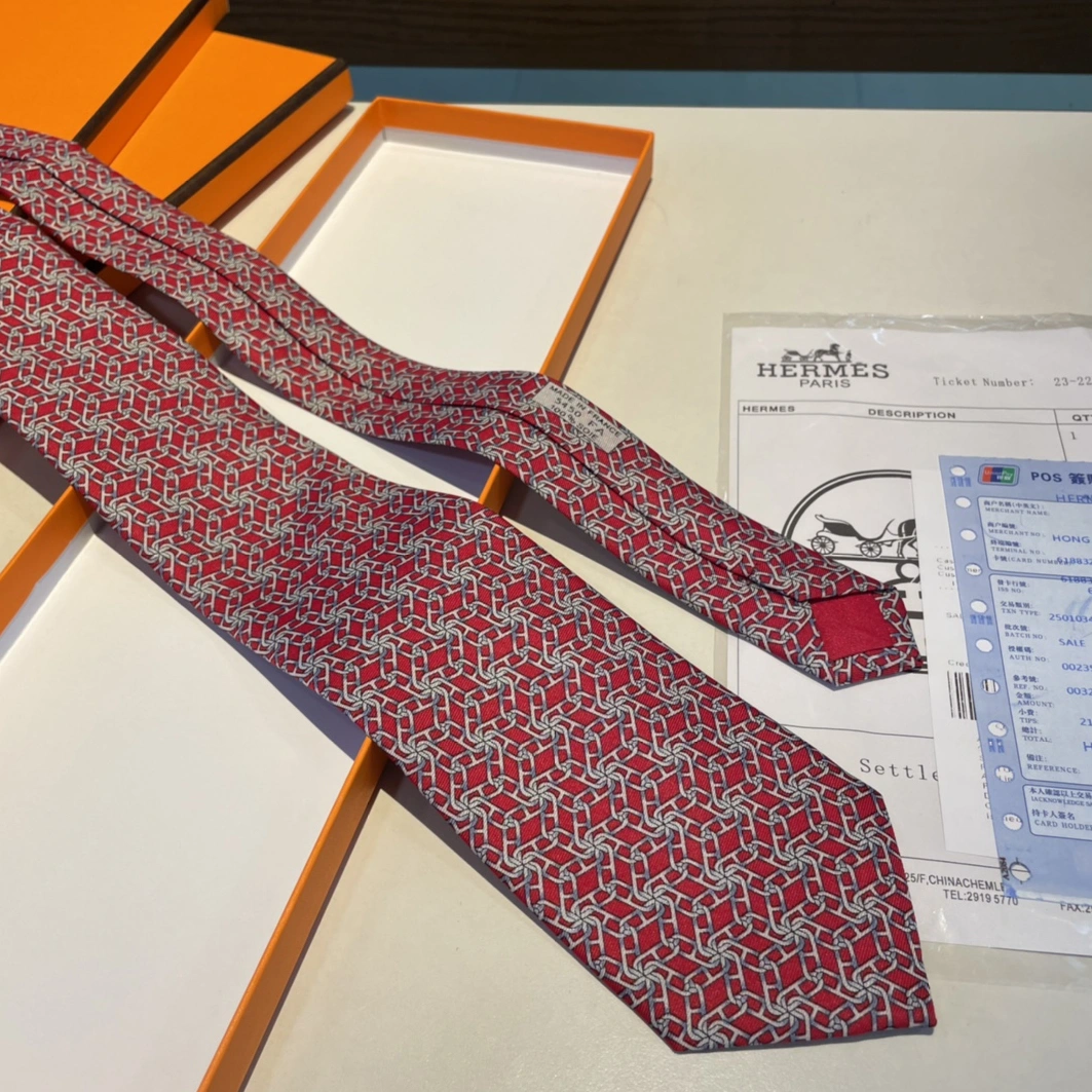 Vibrant 1689 Hermes Necktie For Men - Image 5