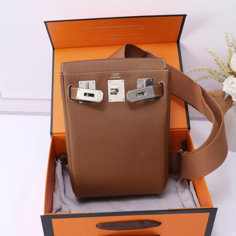 Vibrant 2135 Hermes AAA Quality Messenger Bags In Brown For Unisex - Image 4