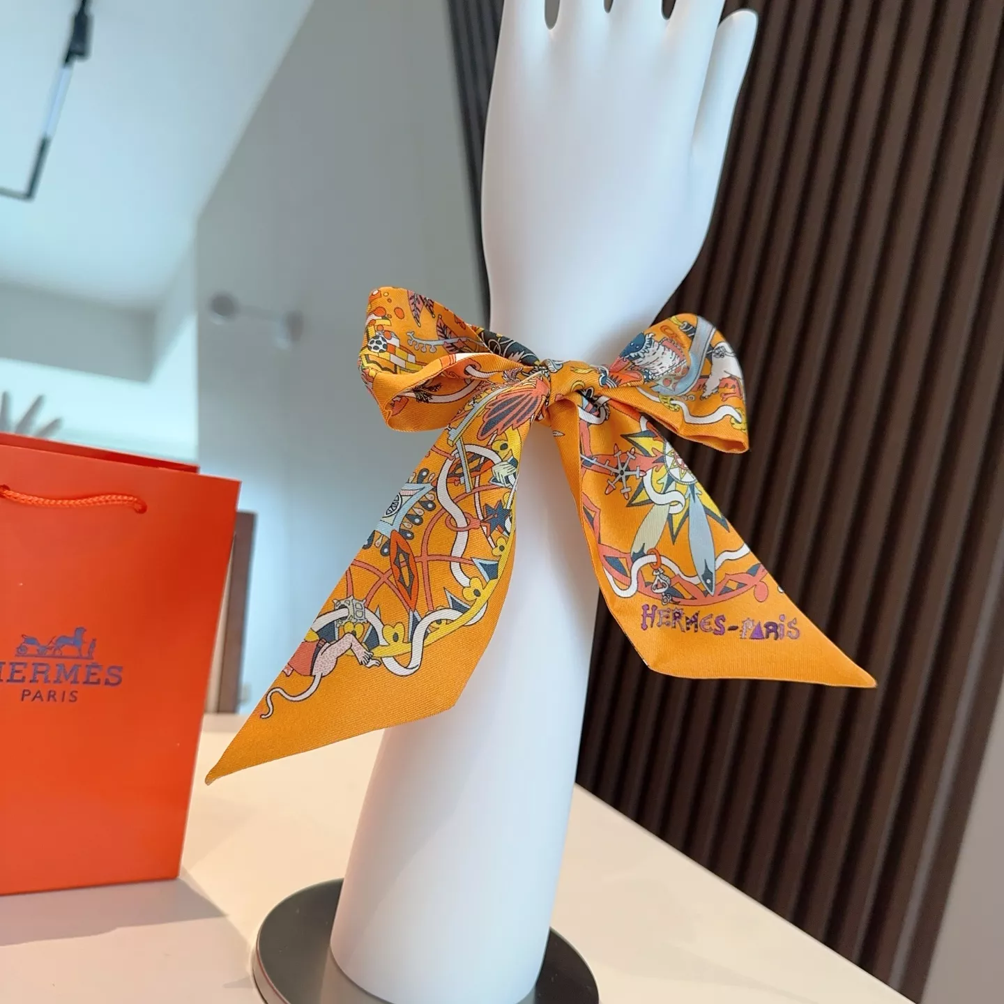 Vibrant 7569 Hermes Silk Scarf