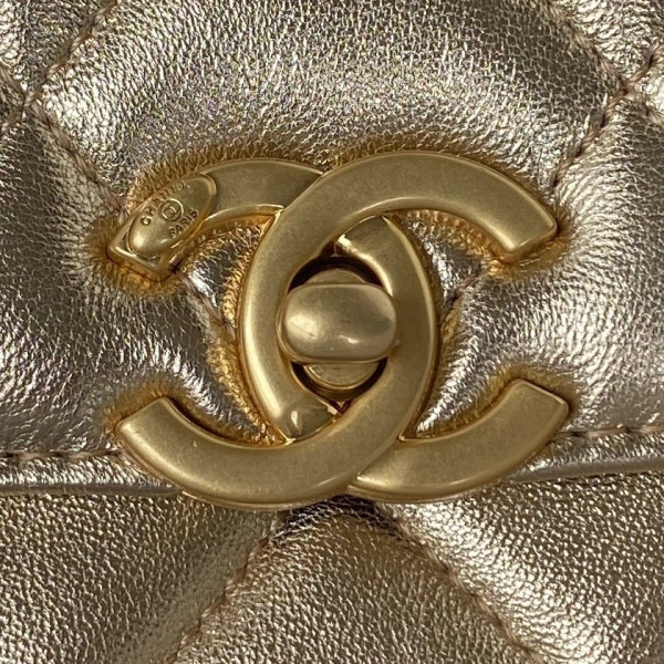 Trendy CHANEL SMALL FLAP BAG 488 - Image 3