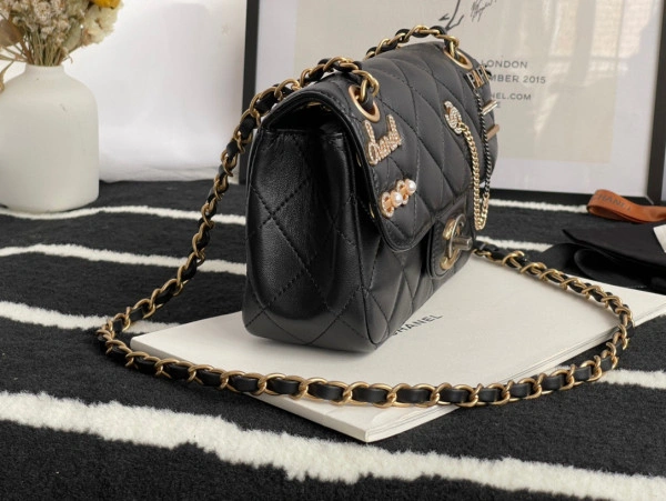 AllSeason CHANEL FLAP BAG 602 - Image 3