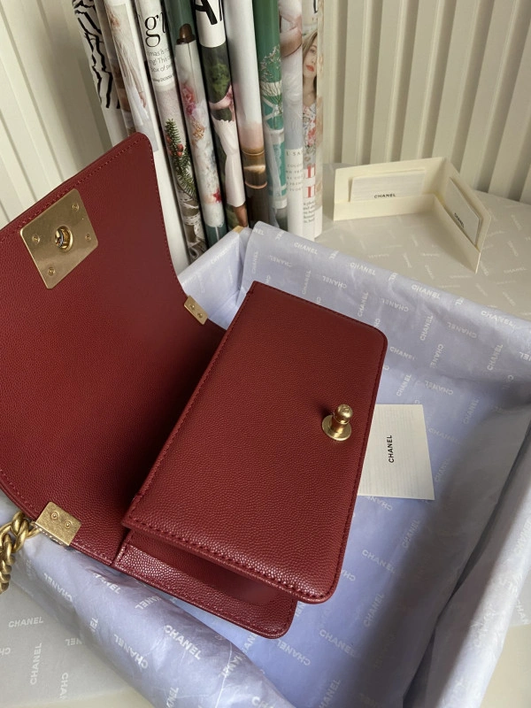 AllSeason CHANEL BOY BAG 215 - Image 6