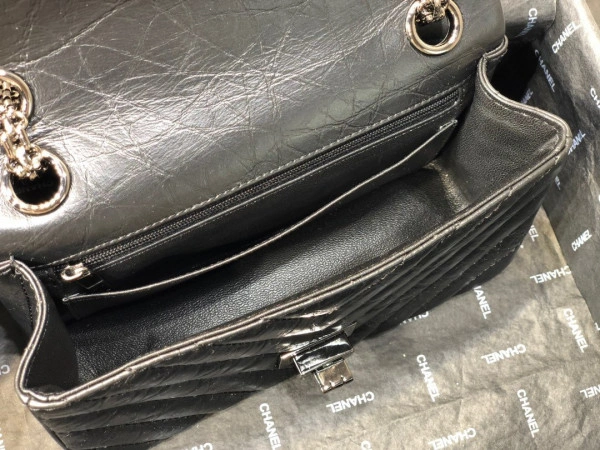 CHANEL FLAP BAG DailyWear 750 - Image 3