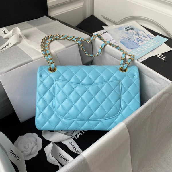Comfortable CHANEL FLAP BAG 574 - Image 3