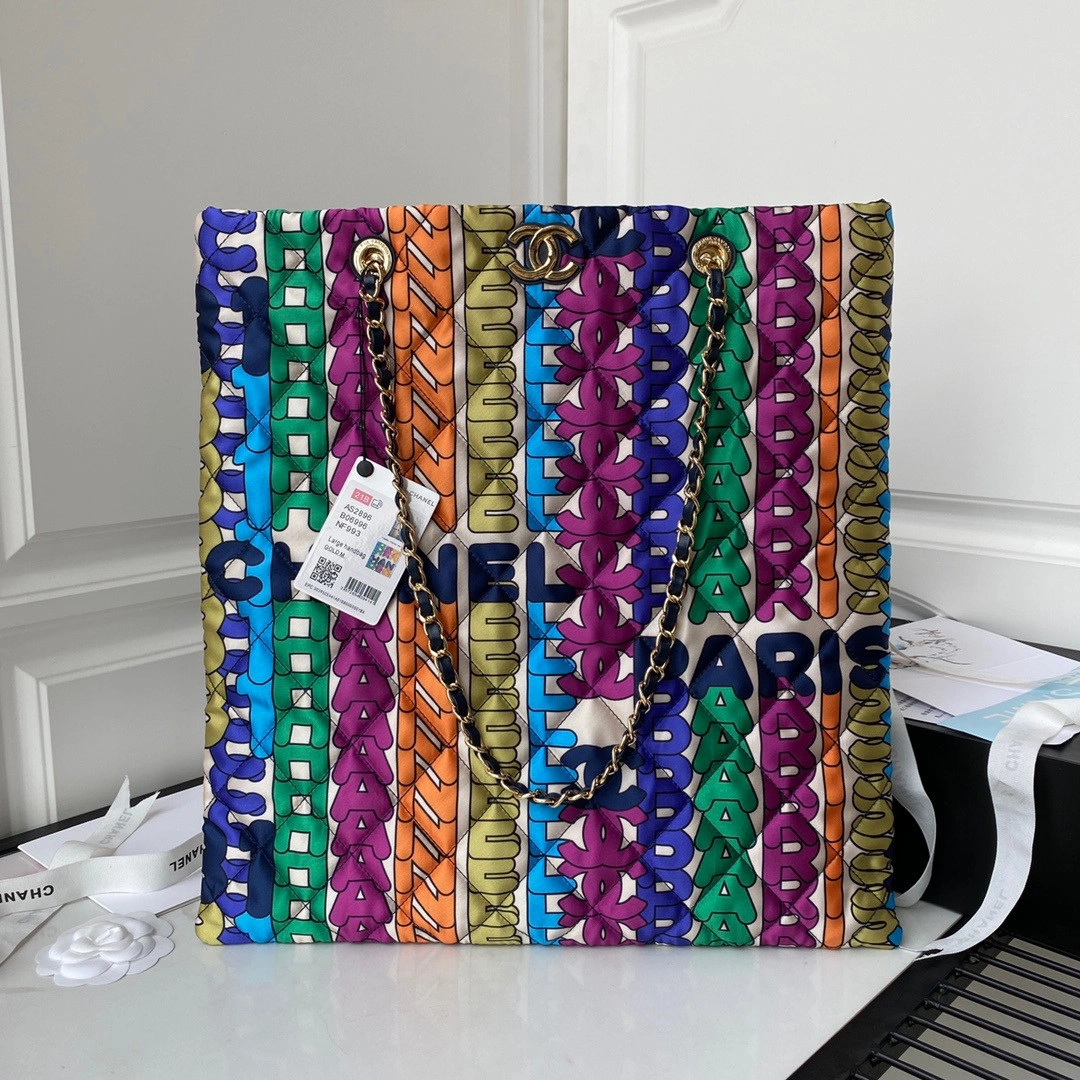 UrbanStyle CHANEL LARGE TOTE 1192