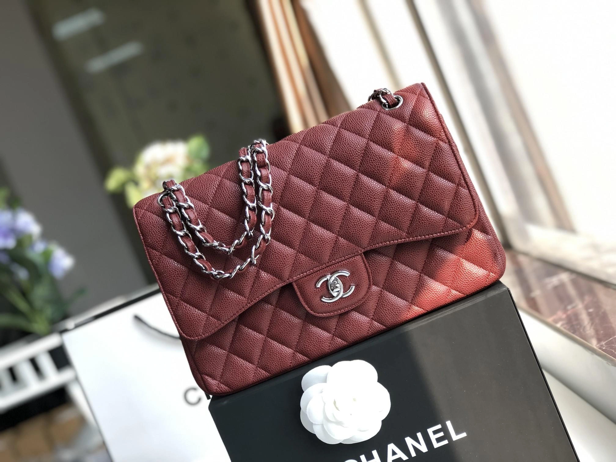 Popular CHANEL FLAP BAG 30CM 801 - Image 8