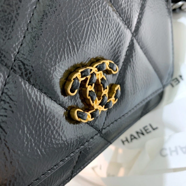 CHANEL19 WALLET ON CHAIN ModernLook 62 - Image 3