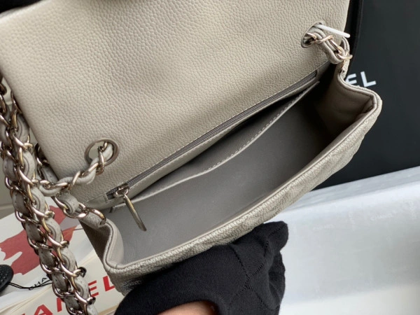 CHANEL FLAP BAG 20CM NewStyle 622 - Image 7