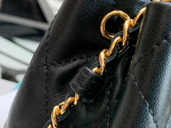 CHANEL SMALL BUCKET WITH CHAIN EasyMatch 264 - Image 6