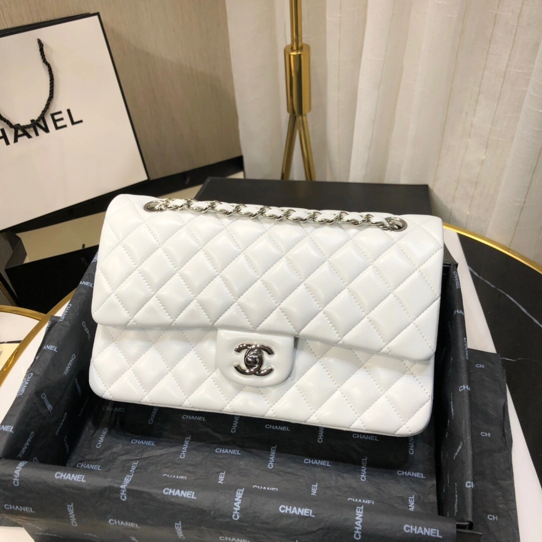 CHANEL FLAP BAG LAMBSKIN Popular 715 - Image 4