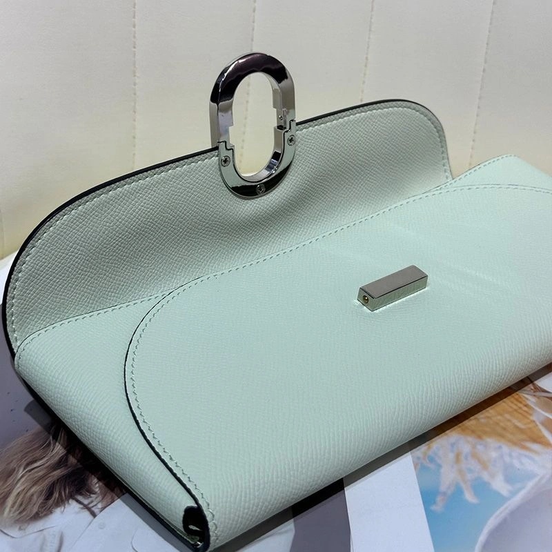 Hermes Chaine d'Ancre To Go Wallet Epsom Leather Palladium Hardware In Mint Green - Image 3