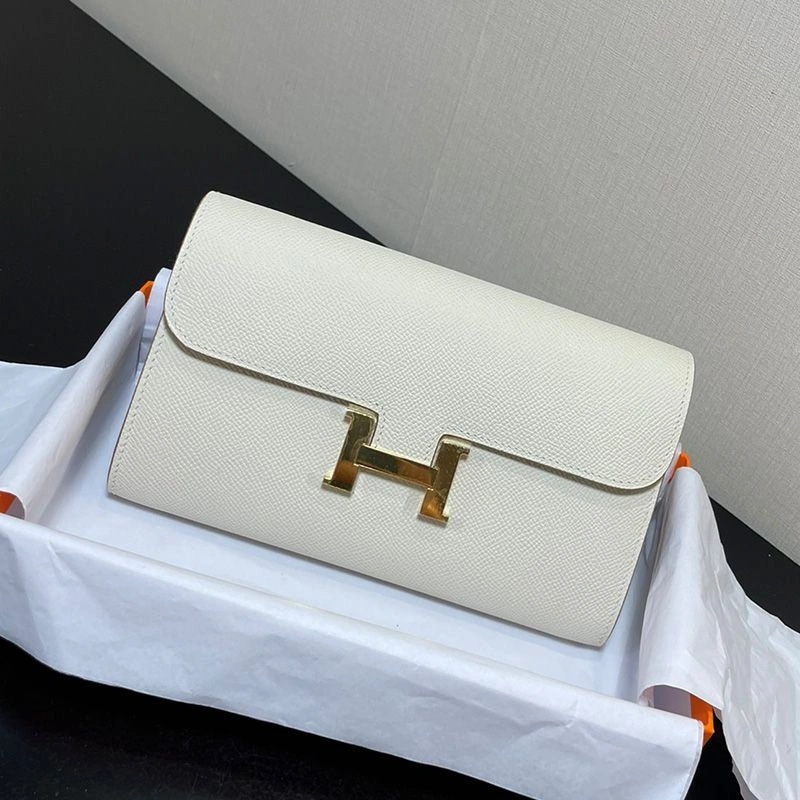 Hermes Constance To Go Wallet Epsom Leather Gold Hardware In White - Image 3