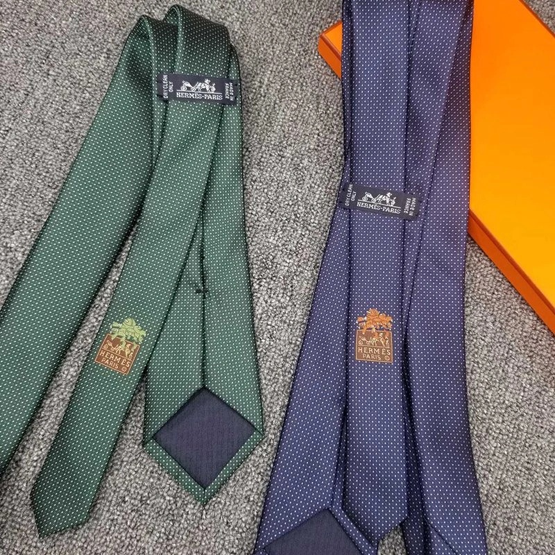 Hermes Digital H Tie In Green - Image 5