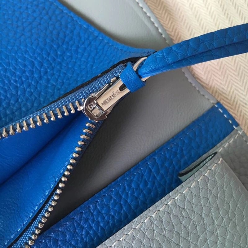 Hermes Dogon Duo Wallet Color Blocking Togo Leather Palladium Hardware In Sky Blue Blue - Image 4