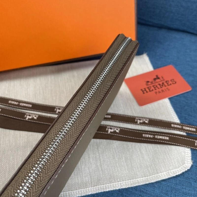 Hermes Evelyne Wallet Togo Leather Palladium Hardware In Marble - Image 3