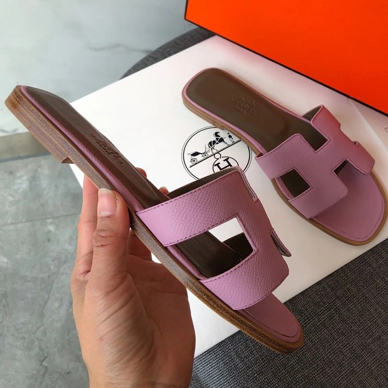 Hermes Oran Slides Women Grain Calfskin In Violet - Image 3