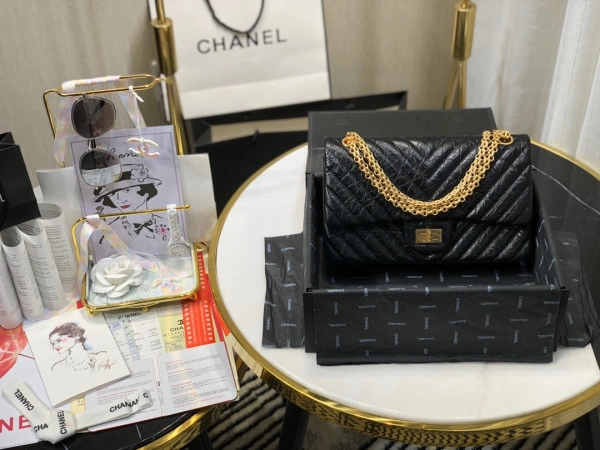 CHANEL FLAP BAG Affordable 747 - Image 6