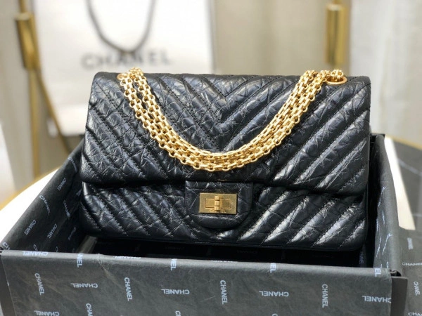 CHANEL FLAP BAG Affordable 747 - Image 5