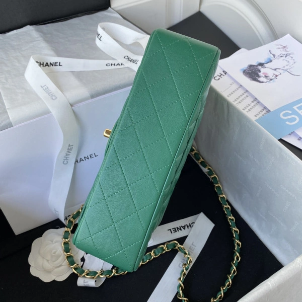 StreetReady CHANEL FLAP BAG 23CM 428 - Image 8