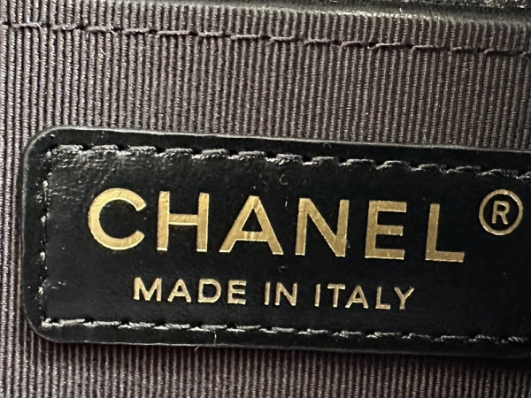 AllSeason CHANEL VANITY CASE 1224 - Image 9