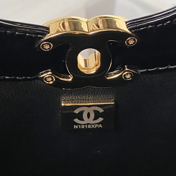 CHANEL 31 MINI SHOPPING BAG Fashionable 1570 - Image 9