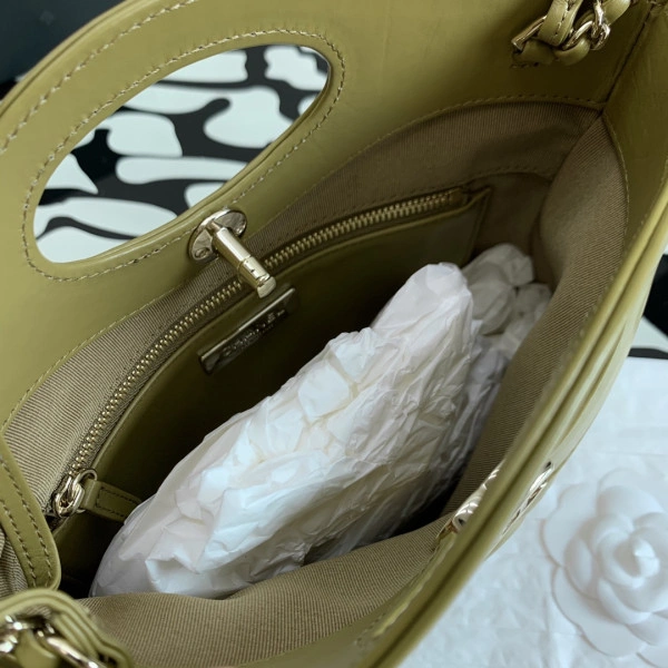 NewStyle CHANEL 31 MINI SHOPPING BAG 1567 - Image 9