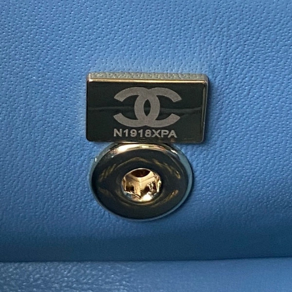 AllSeason CHANEL BOX BAG 1519 - Image 8