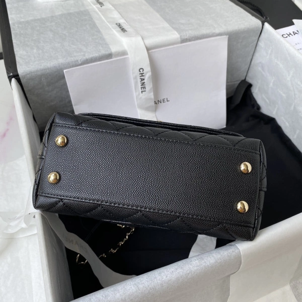 ModernLook CHANEL SMALL COCO HANDLE BAG 944 - Image 8