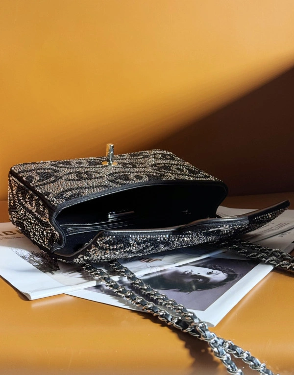 CHANEL FLAP BAG 20CM TopPick 332 - Image 6