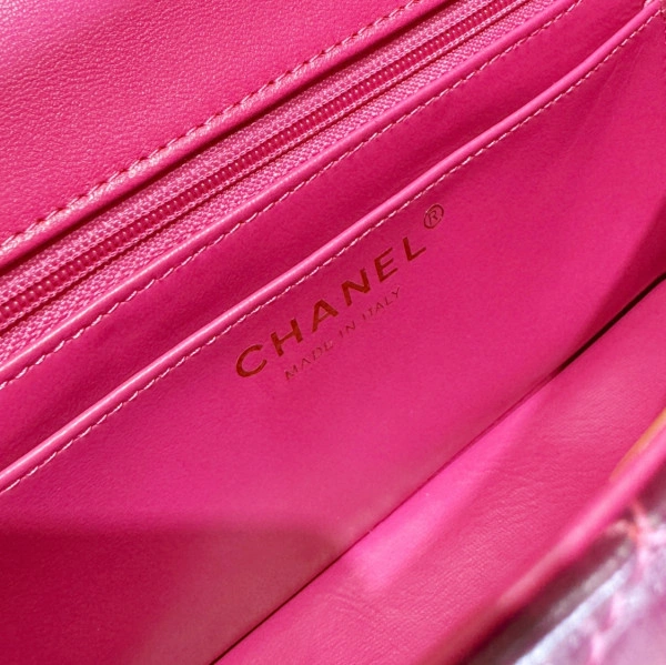 CHANEL FLAP BAG 20CM AllSeason 327 - Image 9