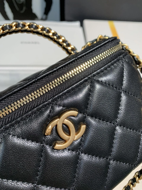 DailyWear CHANEL SMALL VANITY WITH CHANELASSIC CHAIN-16x9.5x8cm 1215 - Image 6