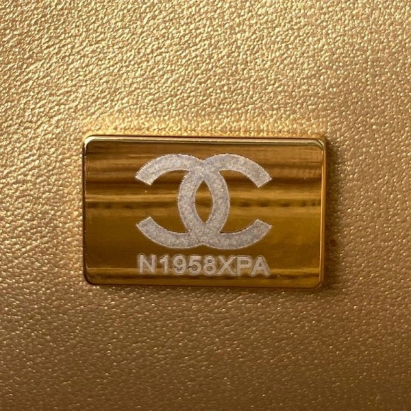 CHANEL FLAP BAG 20CM GoAnywhere 287 - Image 10