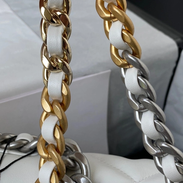 CHANEL 19 Handbag-26CM SportInspired 19 - Image 6